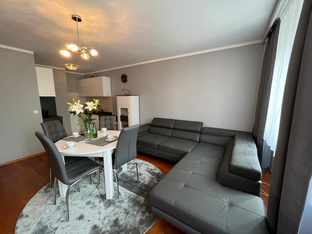 Apartament Villa Mare-Blisko Morza Miedzyzdroje Exterior photo